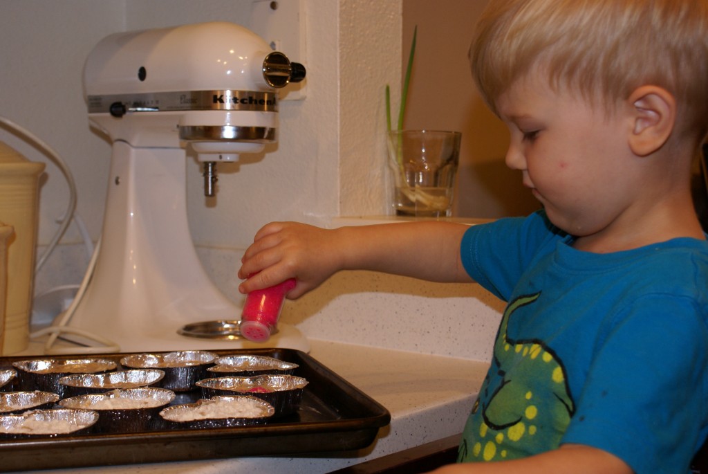 Arlo adds sprinkles "Pink sprinkles, Mama! Pink sprinkles!"